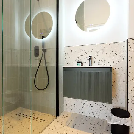 No 6 Grosvenor - 10min Walk From Cabot Circus בריסטול