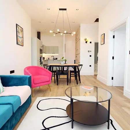 公寓 No 6 Grosvenor - 10min Walk From Cabot Circus *