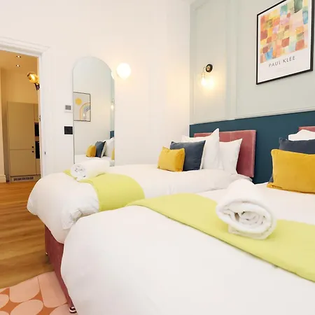 Apartment No 6 Grosvenor - 10min Walk From Cabot Circus *